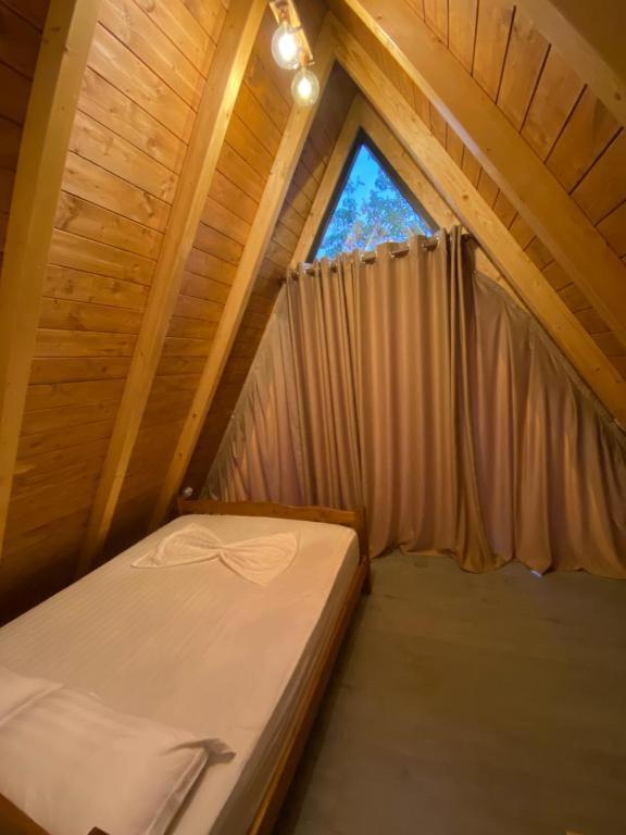 Windmill Shkodra Villa'S & Gesthouse מראה חיצוני תמונה